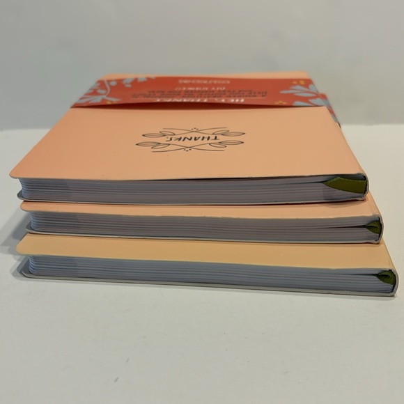 Em & Friends "Thanks" Guided Journal - Picture 12 of 14